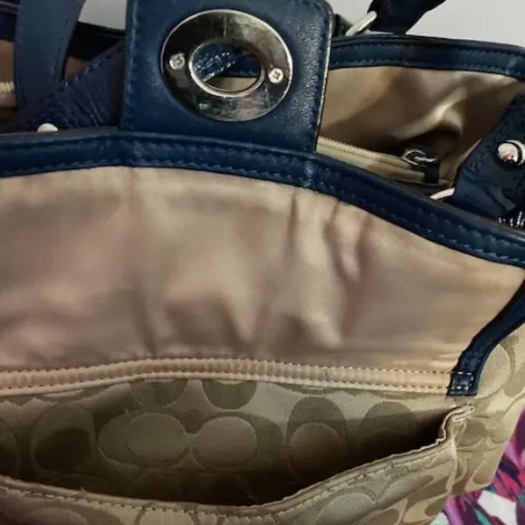 Coach F19043 Khaki/Navy Penelope Signature Satchel - Picture 5 of 13